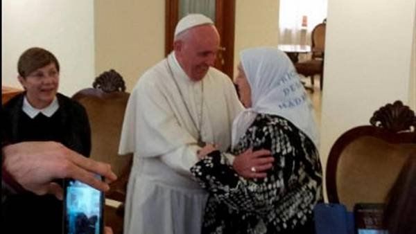 El Papa Francisco recibió hoy al presidente de Madres de Plaza de Mayo, Hebe de Bonafini. 