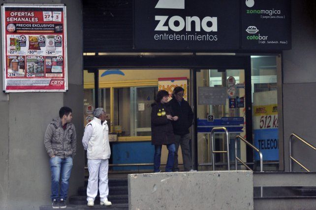 Coto abrió el domingo y violó la ley de descanso dominical.