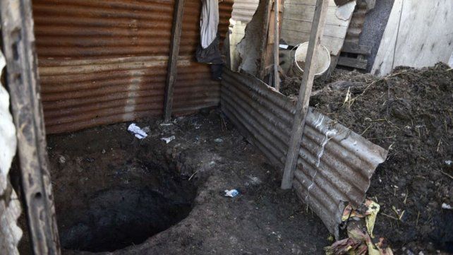 El pozo donde fue hallado el cadáver.