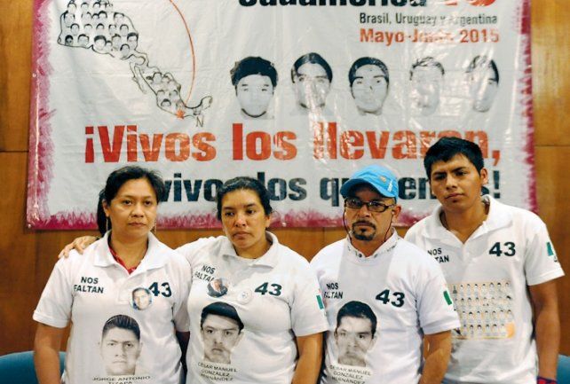 Hilda Legideño Vargas, Hilda Hernández Rivera, Mario César González Contreras y Francisco Sánchez Nava.<br>