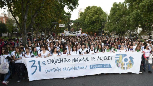 Las mujeres coparon las calles de Rosario.