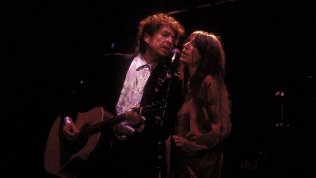 Dylan y Patti Smith, juntos sobre el escenario.