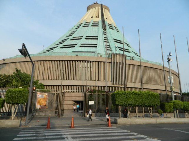 Una vista exterior de la Basílica de Guadalupe, patrona de la Ciudad de México. 