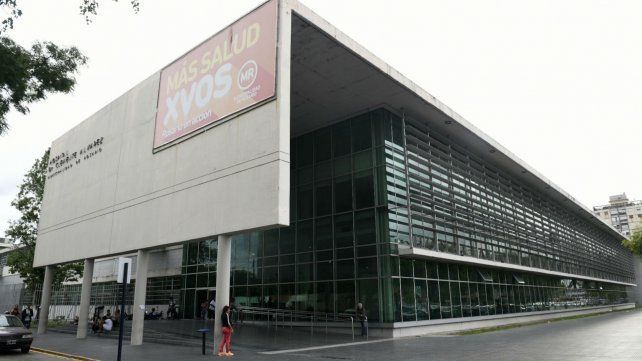 La víctima fue conducida al Hospital Clemente Alvarez, pero falleció a los pocos minutos.