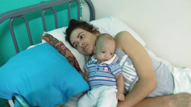 Amelia y Santino. Muchos hablan de milagro en Misiones.