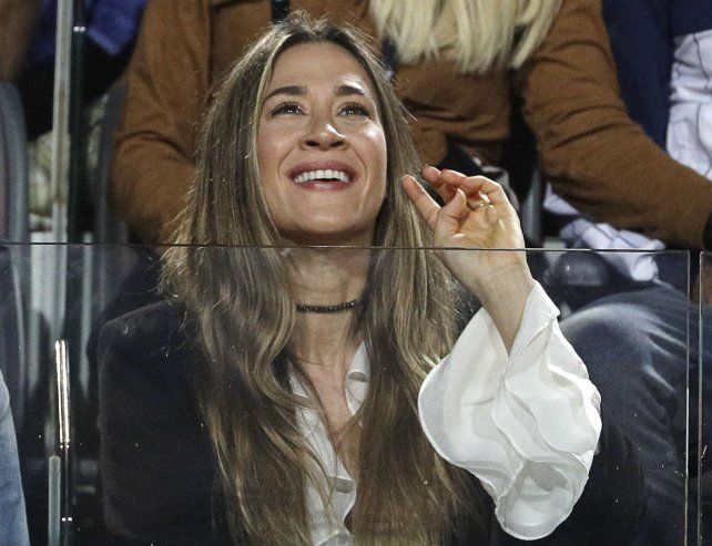 La actriz acompañó al tandilense en el partido que perdió frente a Novak Djokovic.