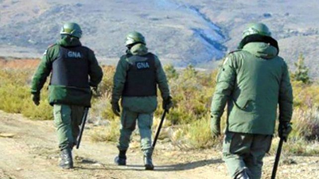 Los gendarmes, en pleno rastrillaje.