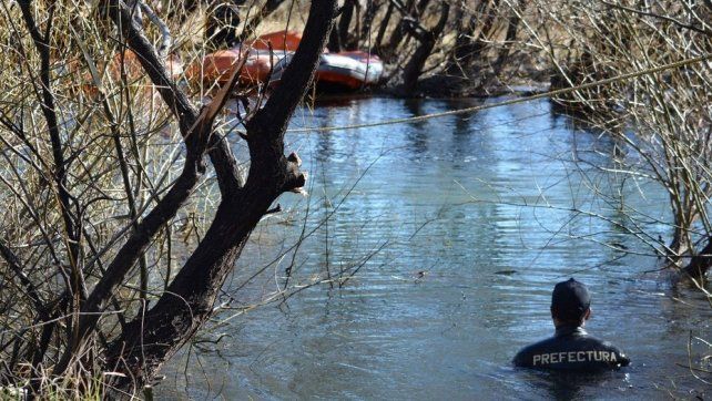 La autopsia del cuerpo hallado ayer en el río Chubut es clave para saber si se trata de Santiago Maldonado. 